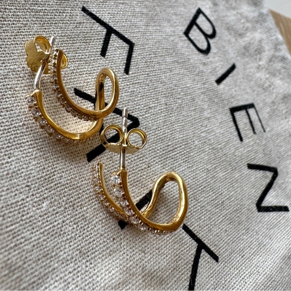 NWT! | MADEWELL Demi-Fine Pavé Double Hoop Earrings, 14k Gold - Picture 9 of 15